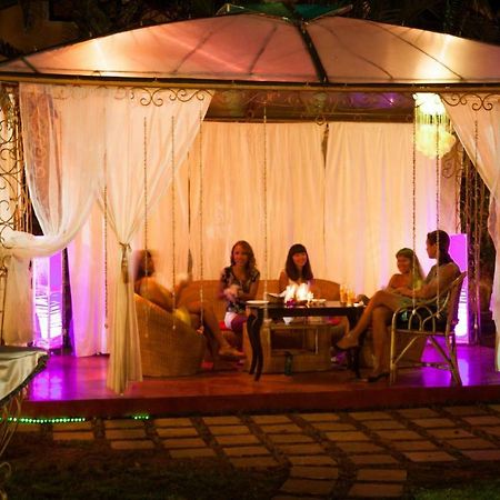 Shivers Oasis Luxury Boutique Resort Candolim Exteriör bild