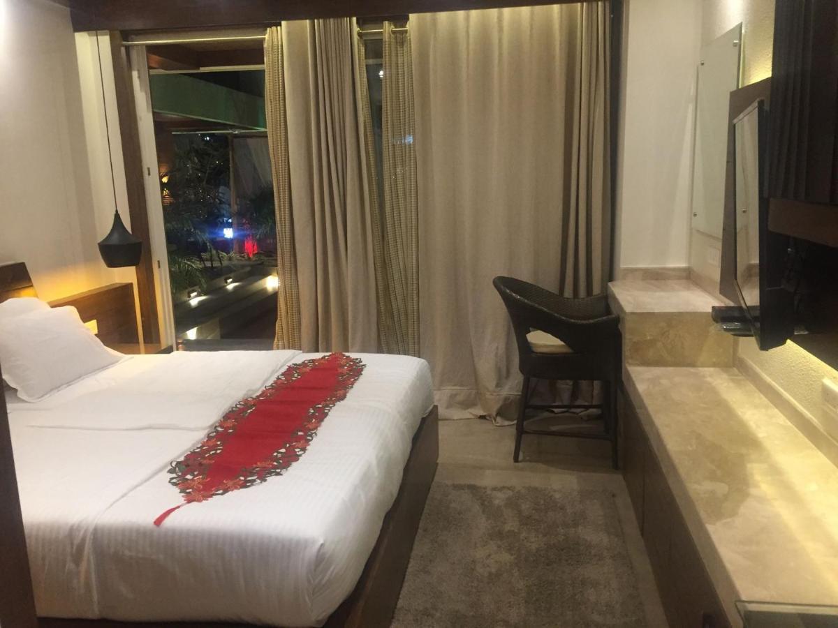 Shivers Oasis Luxury Boutique Resort Candolim Exteriör bild