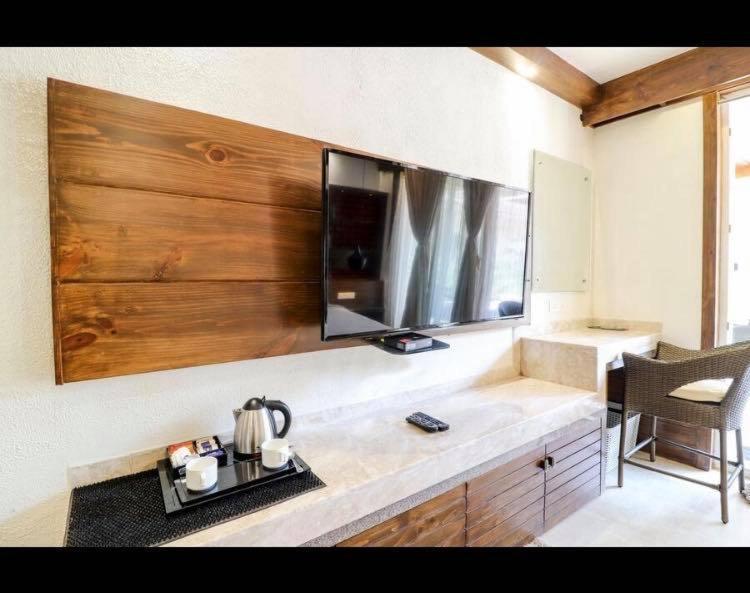 Shivers Oasis Luxury Boutique Resort Candolim Exteriör bild